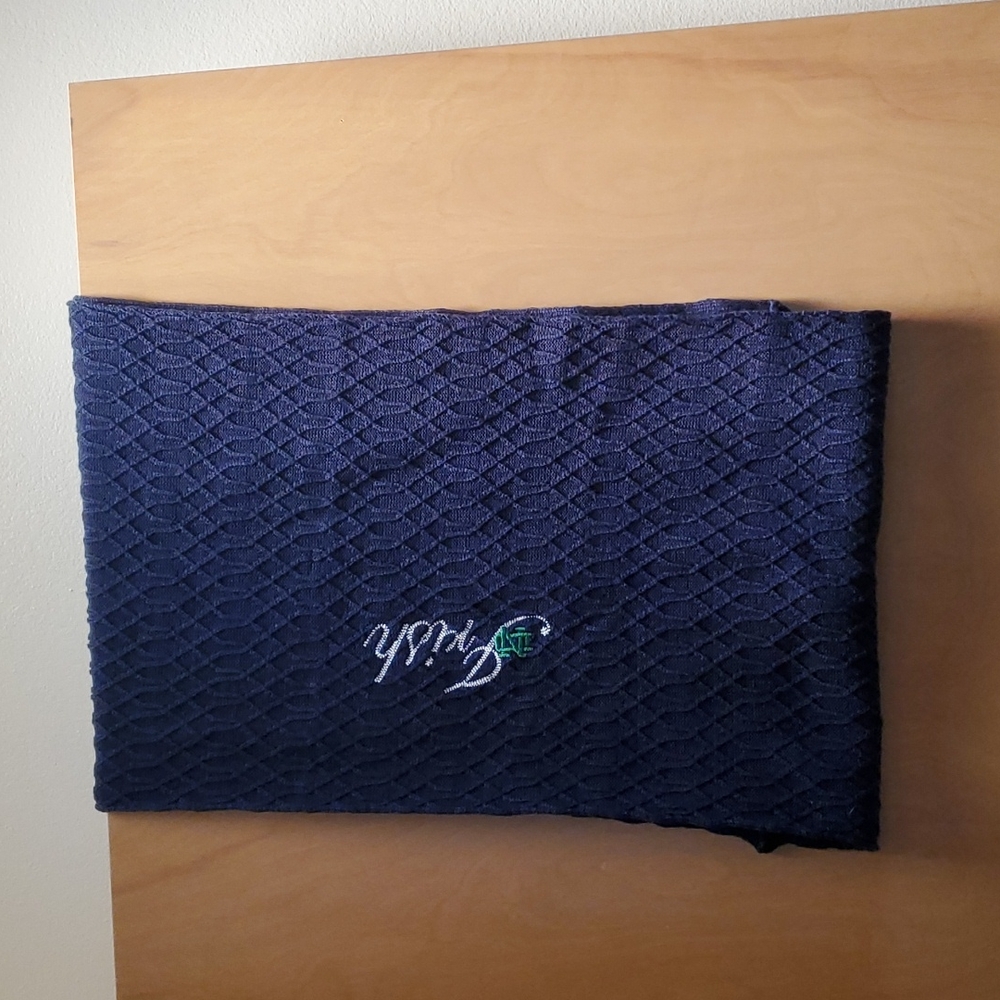 Infinity scarf - Picture 6 of 6